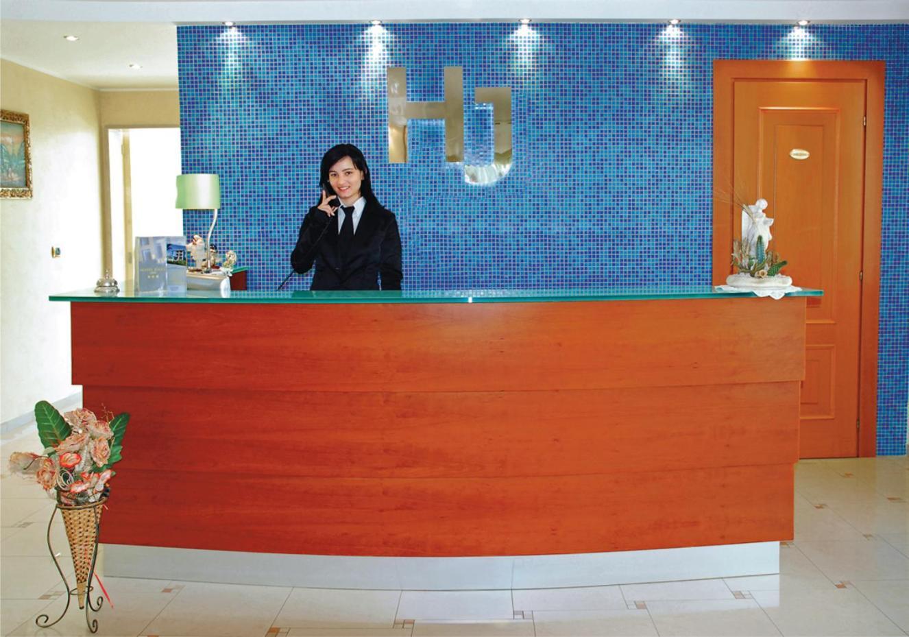 Hotel Jolly Модуньо Екстер'єр фото